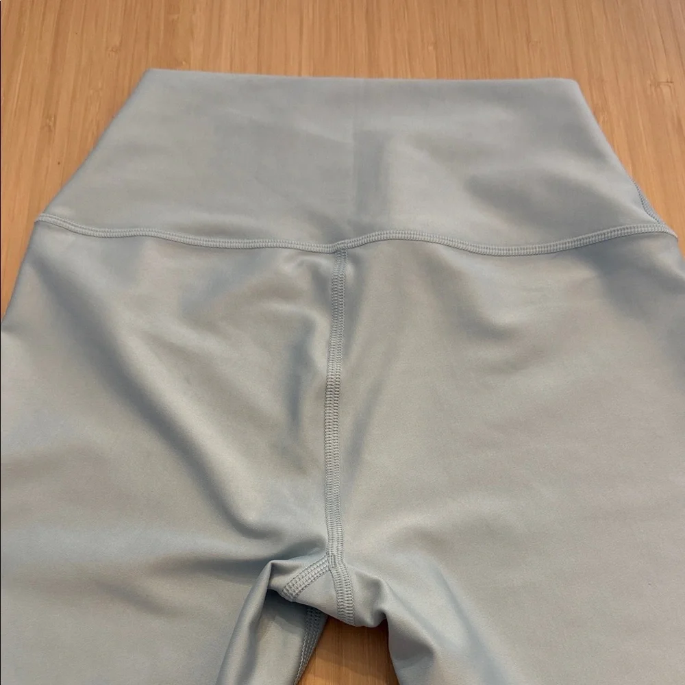 ALO high waist leggings in celestial blue - Picture 12 of 12